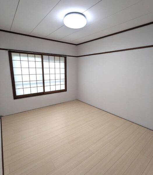 北東洋室